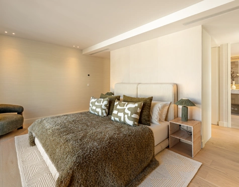 Villa en venta en Aloha, Nueva Andalucia
