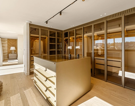 Villa en venta en Aloha, Nueva Andalucia