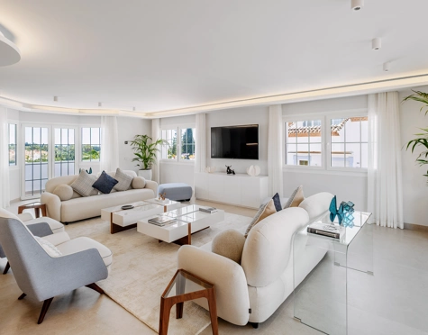 Duplex Penthouse for sale in Las Lolas, Nueva Andalucia