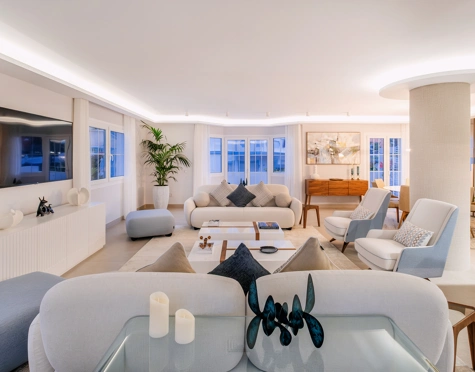 Duplex Penthouse for sale in Las Lolas, Nueva Andalucia