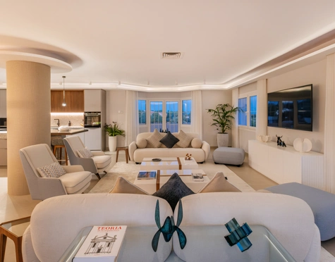 Duplex Penthouse for sale in Las Lolas, Nueva Andalucia