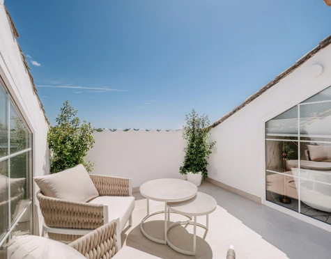 Duplex Penthouse for sale in Las Lolas, Nueva Andalucia
