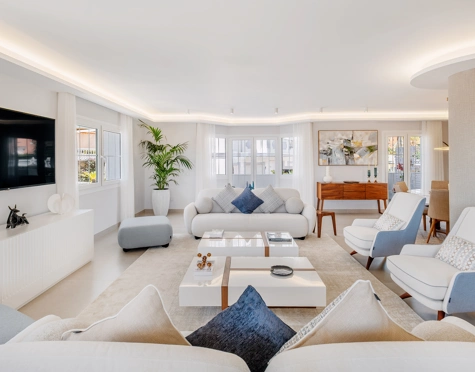 Duplex Penthouse for sale in Las Lolas, Nueva Andalucia
