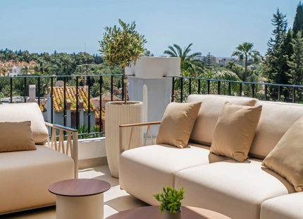 IMPRESIONANTE ÁTICO DÚPLEX DE 5 DORMITORIOS EN NUEVA ANDALUCÍA