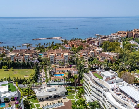 Apartamento en venta en El Embrujo Banús, Marbella - Puerto Banus