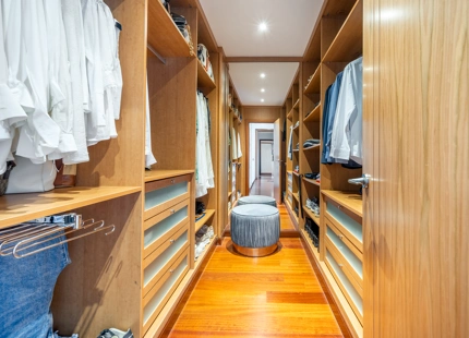Exclusivo apartamento en la playa junto a Puerto Banus