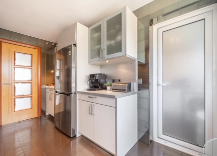 Exclusivo apartamento en la playa junto a Puerto Banus