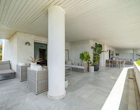 Apartamento en venta en El Embrujo Banús, Marbella - Puerto Banus