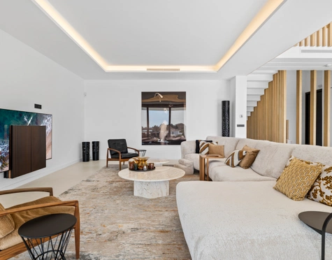 Villa en venta en La Alqueria, Benahavis