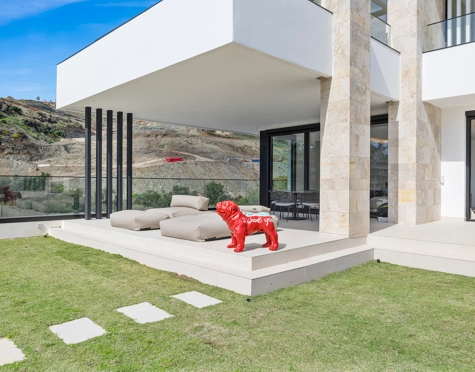 Villa en venta en La Alqueria, Benahavis
