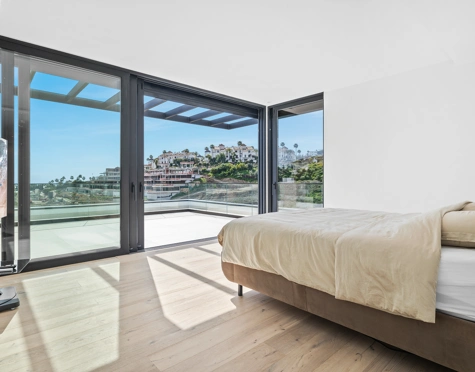 Villa en venta en La Alqueria, Benahavis