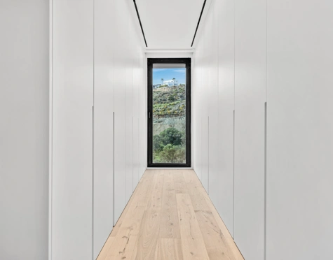 Villa en venta en La Alqueria, Benahavis