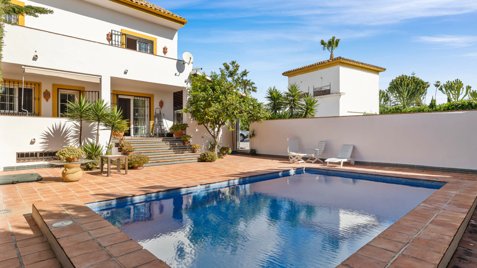Semi Detached House for sale in San Pedro de Alcantara