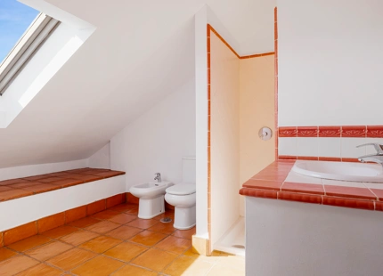 CHARMING FAMILY TOWNHOUSE IN SAN PEDRO DE ALCANTARA