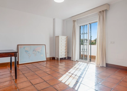 CHARMING FAMILY TOWNHOUSE IN SAN PEDRO DE ALCANTARA
