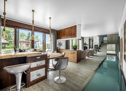 EXTRAORDINARY VILLA WITH A HUGE PLOT IN BENAHAVIS