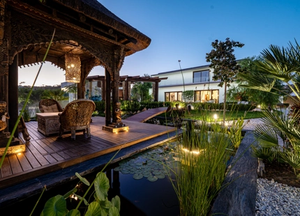 EXTRAORDINARY VILLA WITH A HUGE PLOT IN BENAHAVIS