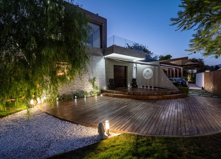 EXTRAORDINARY VILLA WITH A HUGE PLOT IN BENAHAVIS