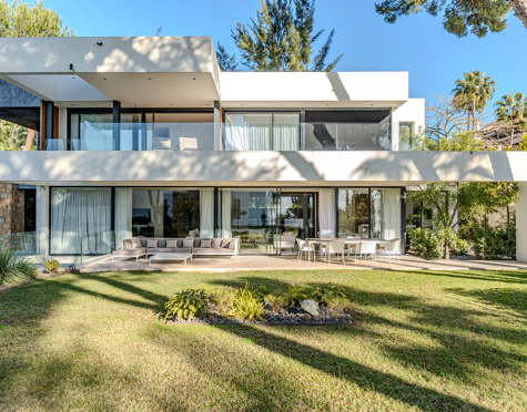 Villa en venta en Rocio de Nagüeles, Marbella Golden Mile