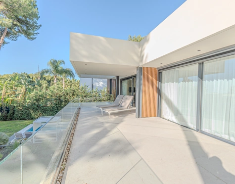 Villa en venta en Rocio de Nagüeles, Marbella Golden Mile