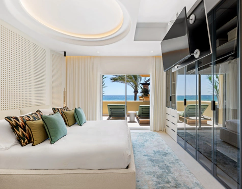 Apartment for sale in Rio Real, Marbella Este