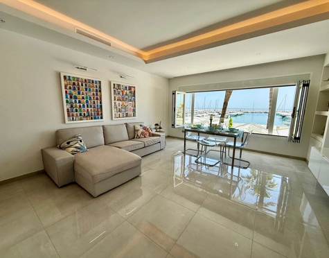 Apartamento en venta en Marbella - Puerto Banus