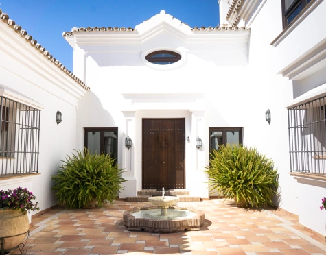Villa for sale in Marbella Club Golf Resort, Benahavis