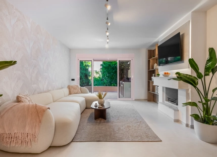ELEGANTE APARTAMENTO DE 4 DORMITORIOS EN VENTA EN NUEVA ANDALUCÍA