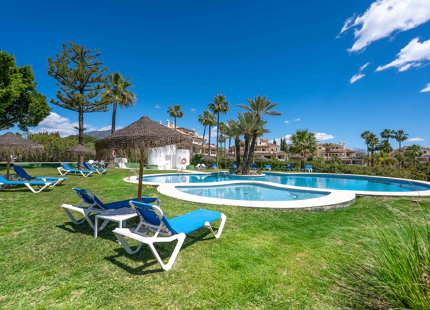 ELEGANTE APARTAMENTO DE 4 DORMITORIOS EN VENTA EN NUEVA ANDALUCÍA