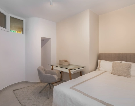 Apartamento en venta en Country Club Las Brisas, Nueva Andalucia