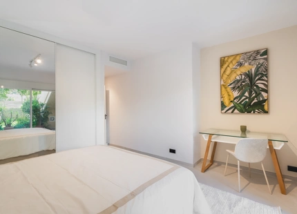 ELEGANTE APARTAMENTO DE 4 DORMITORIOS EN VENTA EN NUEVA ANDALUCÍA