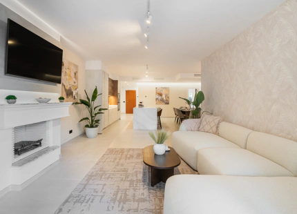 ELEGANTE APARTAMENTO DE 4 DORMITORIOS EN VENTA EN NUEVA ANDALUCÍA