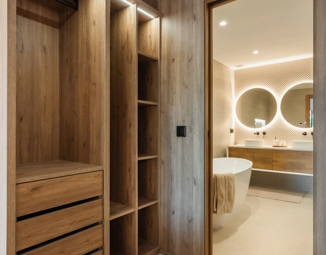 Apartamento en venta en Country Club Las Brisas, Nueva Andalucia