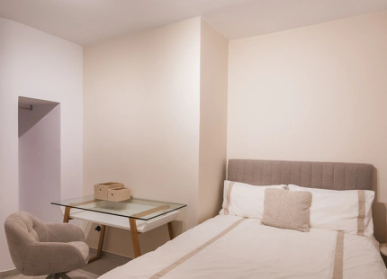 ELEGANTE APARTAMENTO DE 4 DORMITORIOS EN VENTA EN NUEVA ANDALUCÍA