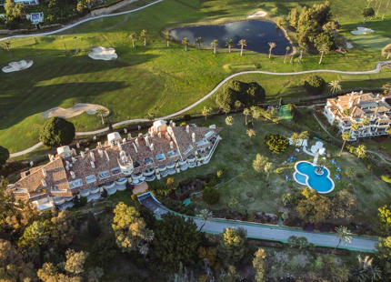 ELEGANTE APARTAMENTO DE 4 DORMITORIOS EN VENTA EN NUEVA ANDALUCÍA