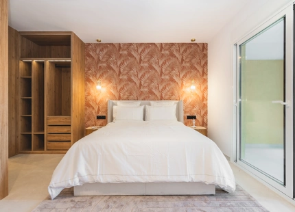 ELEGANTE APARTAMENTO DE 4 DORMITORIOS EN VENTA EN NUEVA ANDALUCÍA