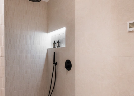 ELEGANTE APARTAMENTO DE 4 DORMITORIOS EN VENTA EN NUEVA ANDALUCÍA