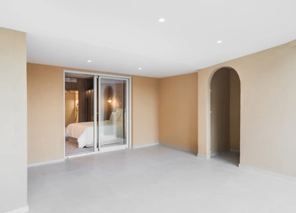 ELEGANTE APARTAMENTO DE 4 DORMITORIOS EN VENTA EN NUEVA ANDALUCÍA