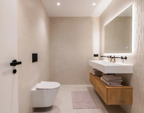 Apartamento en venta en Country Club Las Brisas, Nueva Andalucia