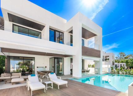 VILLA EXCEPCIONAL CON CARACTERÍSTICAS IMPRESIONANTES EN VENTA EN MARBELLA