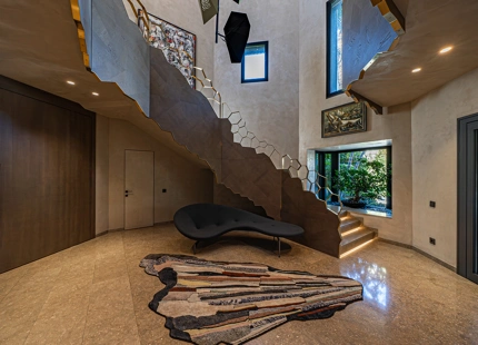 DREAMY FRONTLINE GOLF VILLA IN MARBELLA