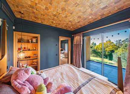 DREAMY FRONTLINE GOLF VILLA IN MARBELLA