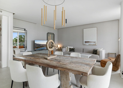 EXCEPTIONAL 3-BEDROOM APARTMENT IN ESTEPONA WEST FOR SALE