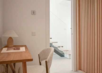 EXCEPTIONAL 4-BEDROOM TOWNHOUSE FOR SALE IN NUEVA ANDALUCÍA