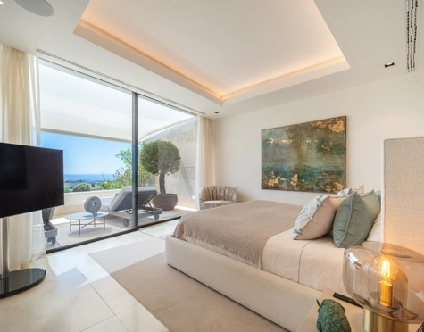 Apartment for sale in La Quinta, Benahavis