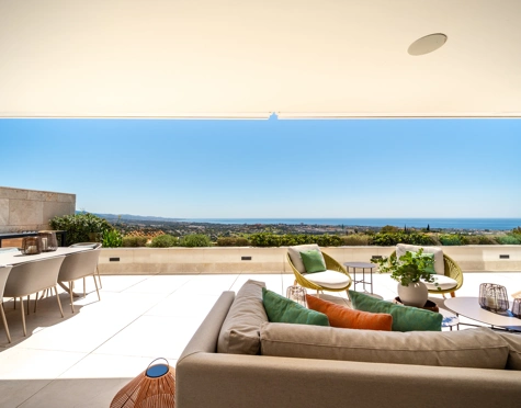 Apartment for sale in La Quinta, Benahavis