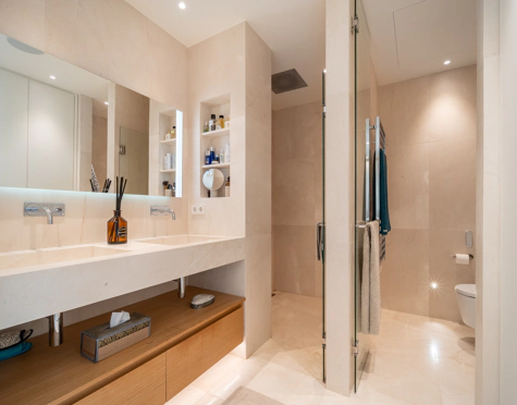 Apartment for sale in La Quinta, Benahavis