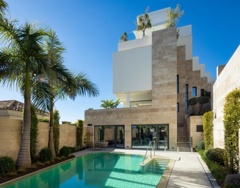 Apartment for sale in La Quinta, Benahavis