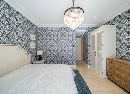 ELEGANT 6-BEDROOM VILLA FOR SALE IN BENAHAVÍS