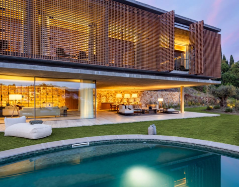 Villa for sale in El Madroñal, Benahavis